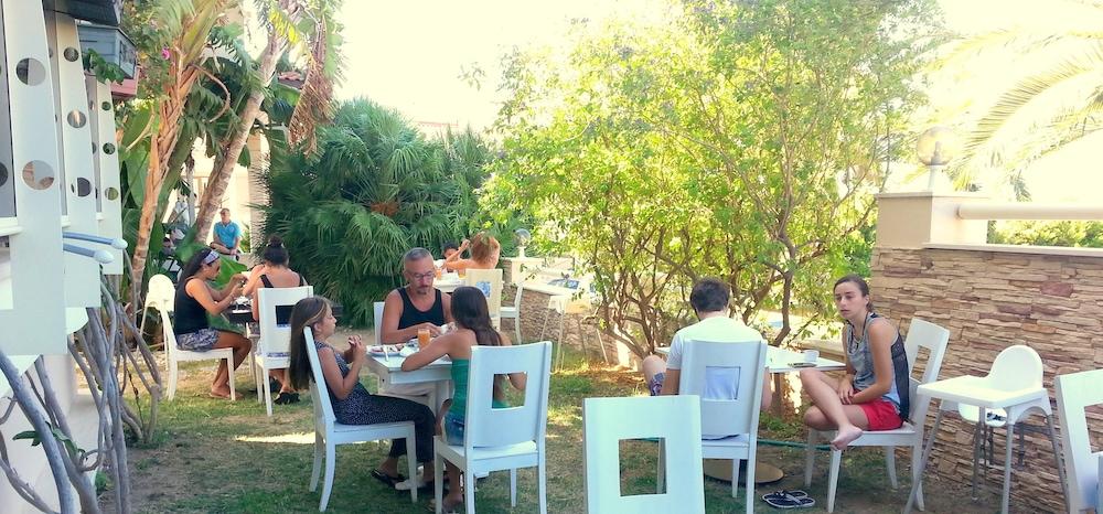 卡麦尔套房及酒店 Çeşme 外观 照片
